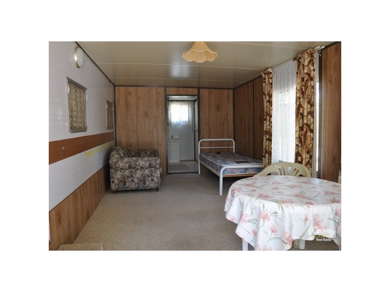 Site 33 Aldinga Beach Holiday Park, Cox Road, Aldinga Beach SA 5173