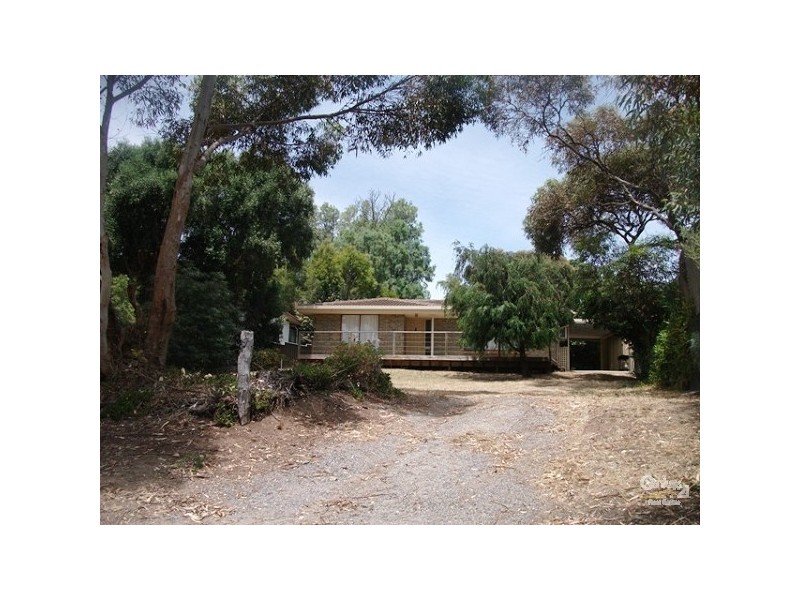 26 Port Road, Port Willunga SA 5173