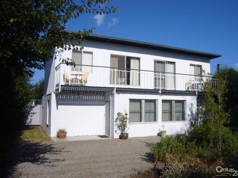 50 Whinnerah Avenue, Aldinga Beach SA 5173