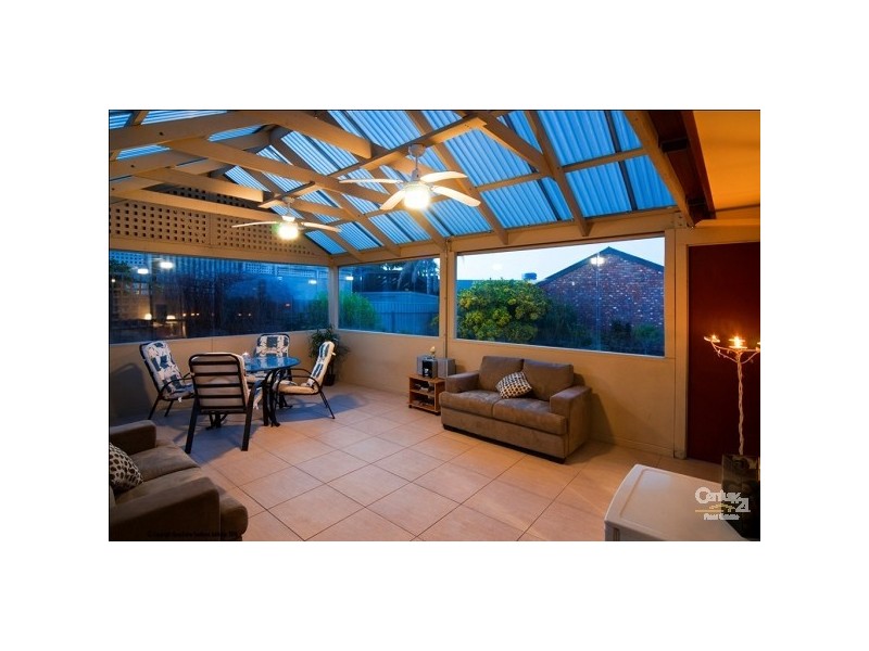 19 Livermead Way, Moana SA 5169