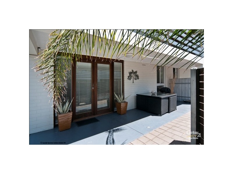 1/27 Military Road, West Beach SA 5024