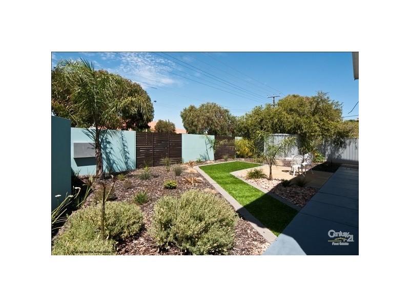 1/27 Military Road, West Beach SA 5024