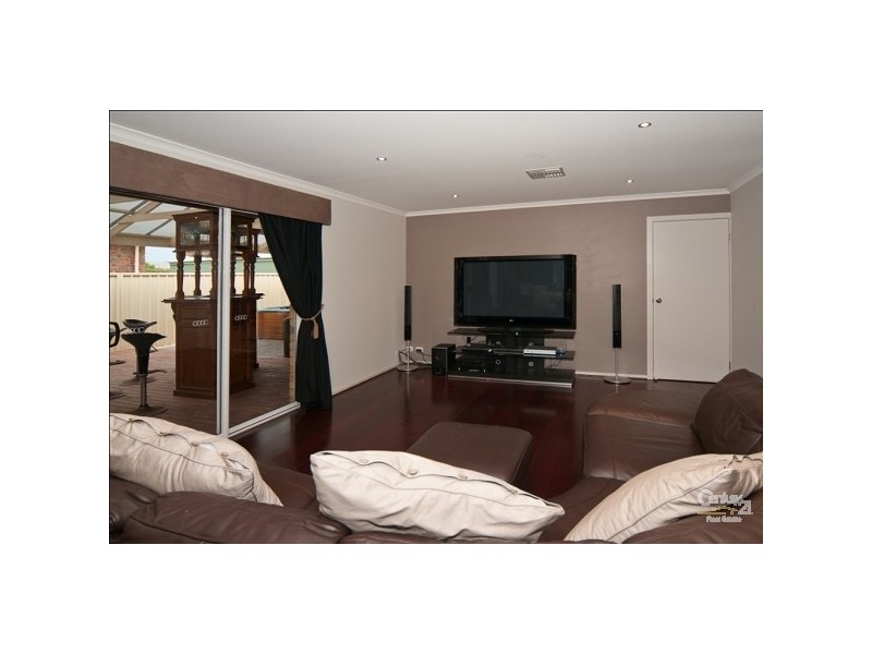 12 Toucan Loop, Aldinga Beach SA 5173