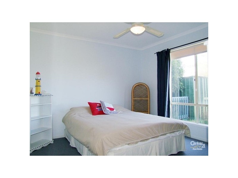 9 Lucerno Crescent, Sellicks Beach SA 5174