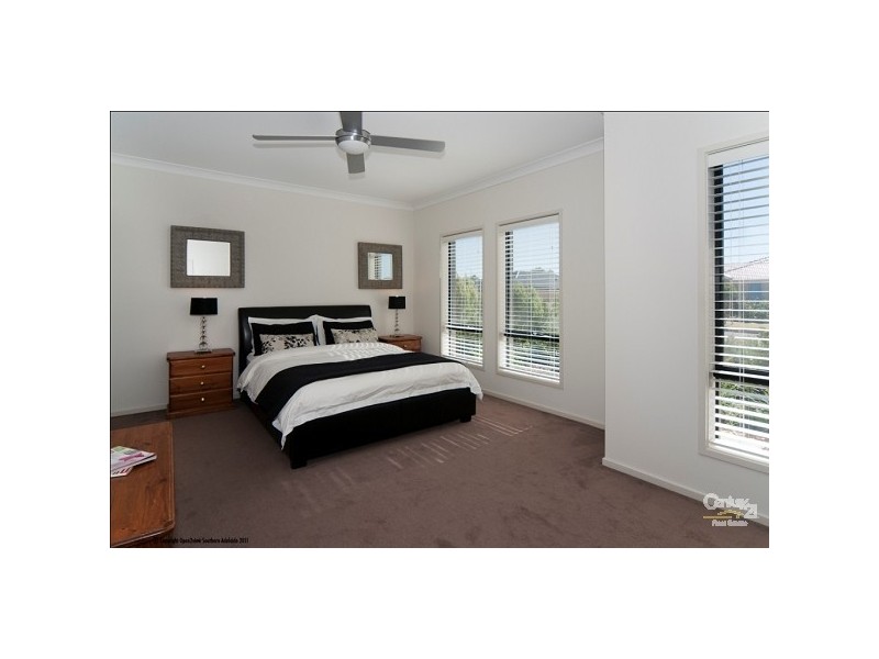 12 Casuarina Avenue, Aldinga Beach SA 5173