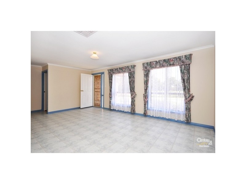 26 Navigator Crescent, Seaford Rise SA 5169