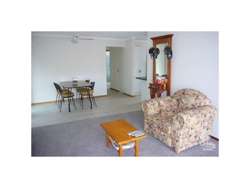 18 Greenlees Parade, Aldinga Beach SA 5173