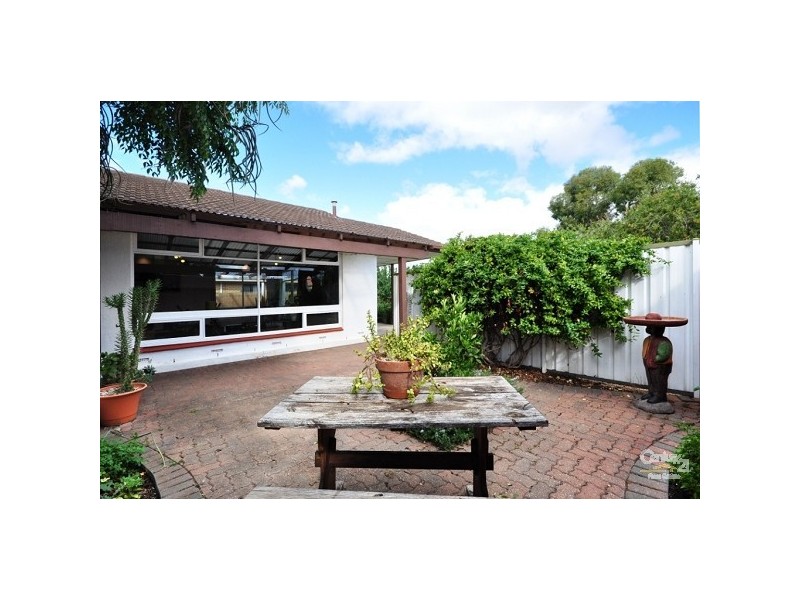 4 Kennon Street, Seaford SA 5169