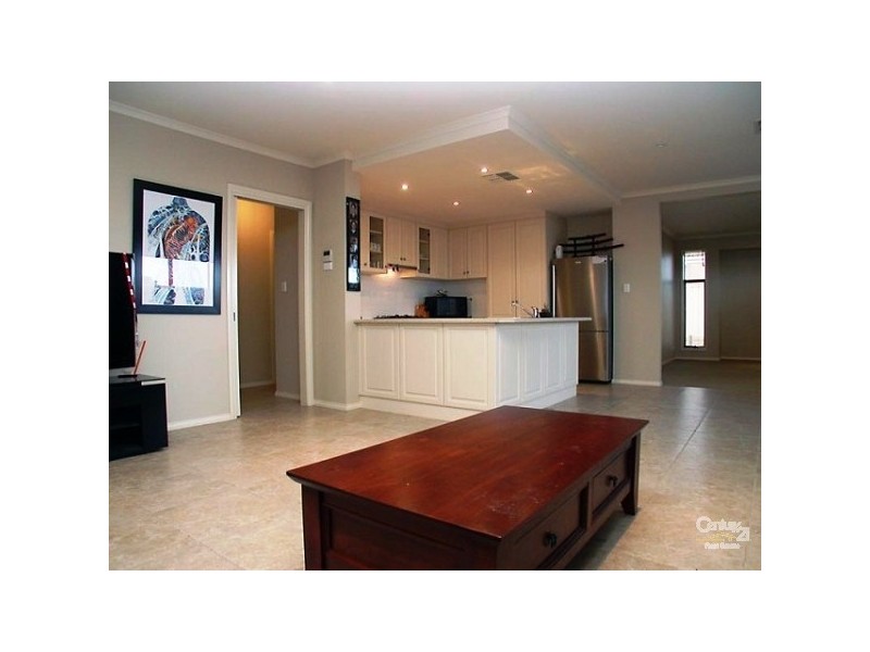 18 Basin street, Aldinga Beach SA 5173