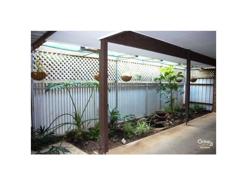 8 De Caux Avenue, Port Willunga SA 5173