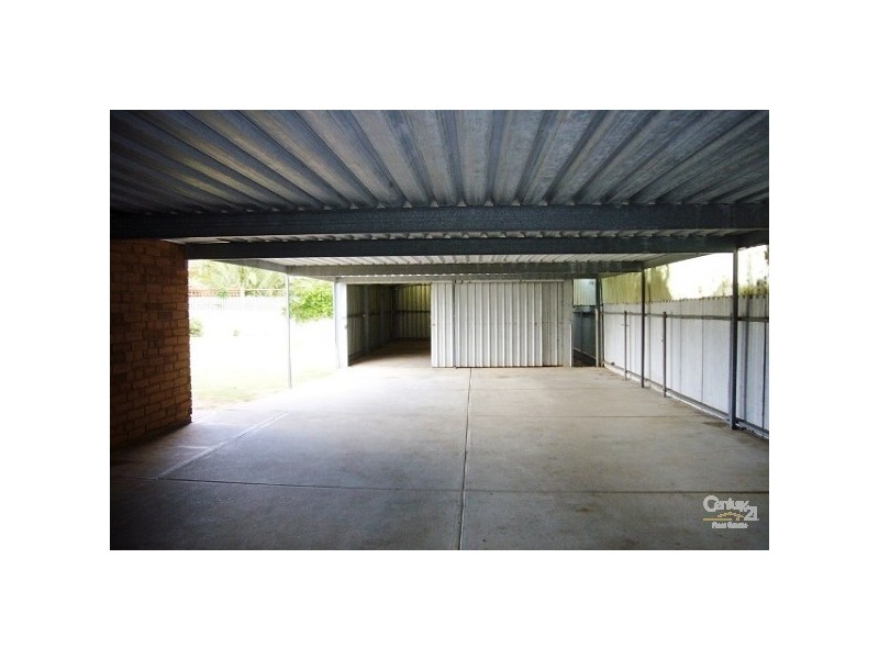 8 De Caux Avenue, Port Willunga SA 5173