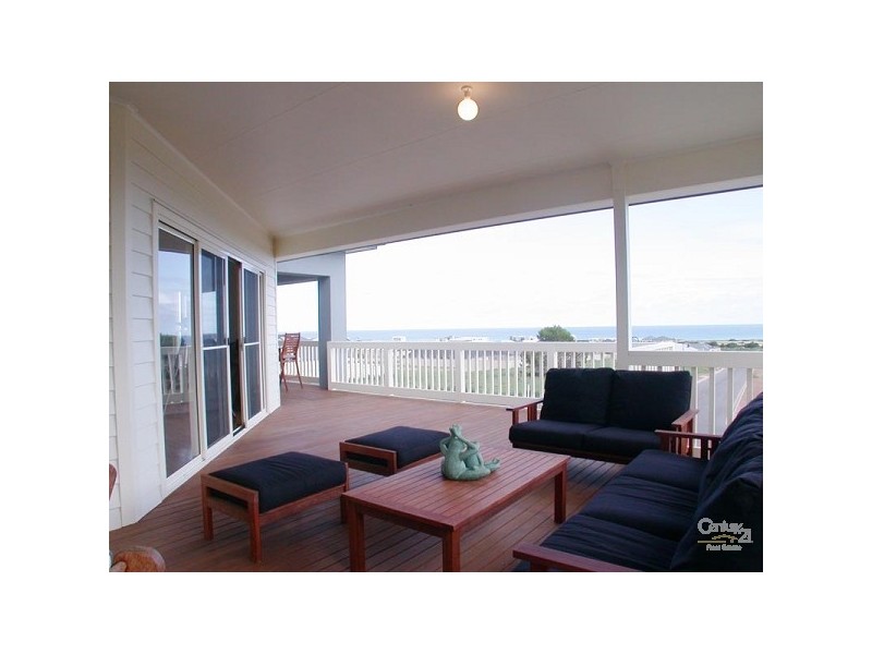 32 Milford Avenue, Sellicks Beach SA 5174