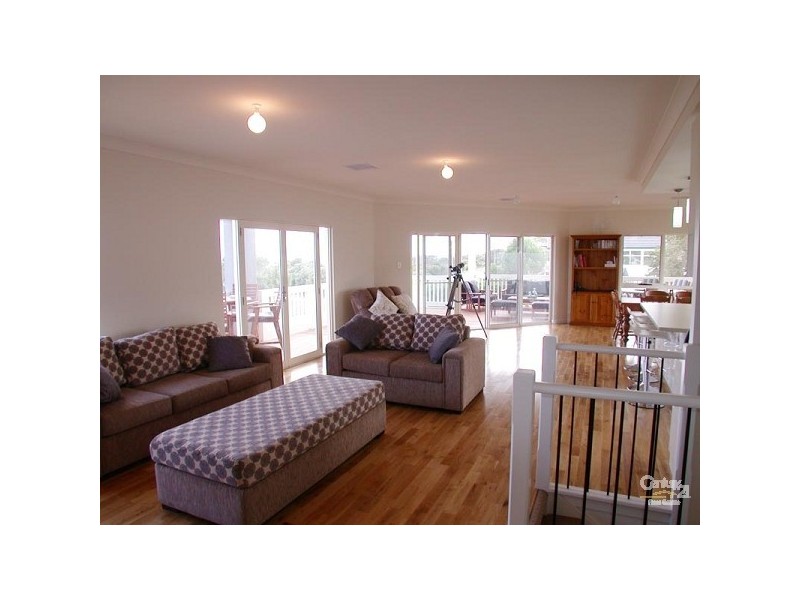 32 Milford Avenue, Sellicks Beach SA 5174