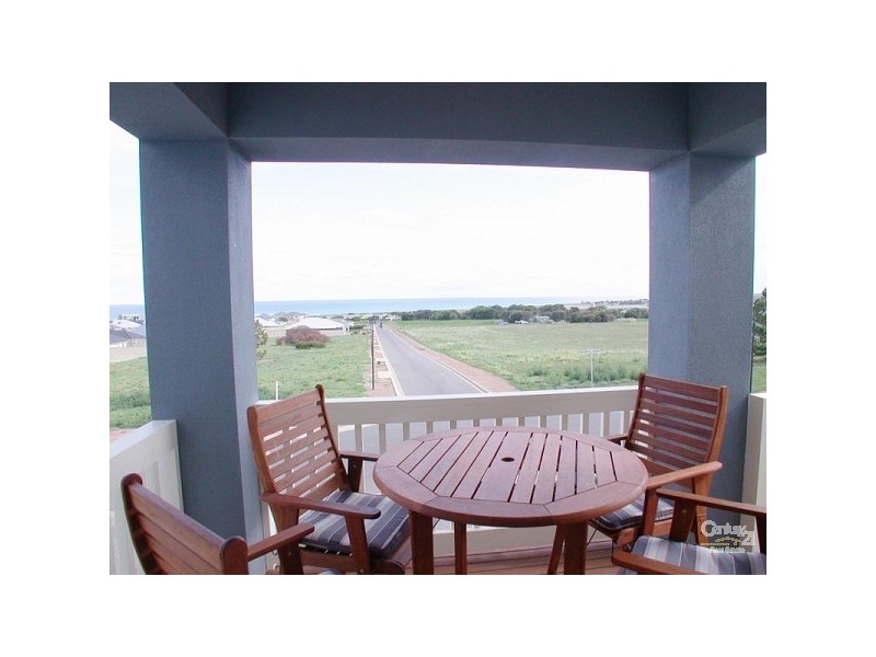 32 Milford Avenue, Sellicks Beach SA 5174