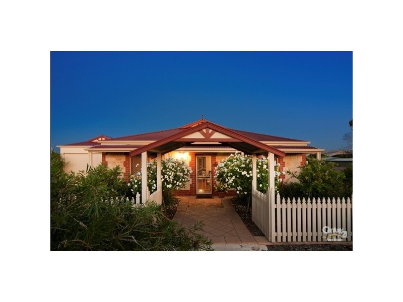 11 Lovelock Street, Aldinga Beach SA 5173