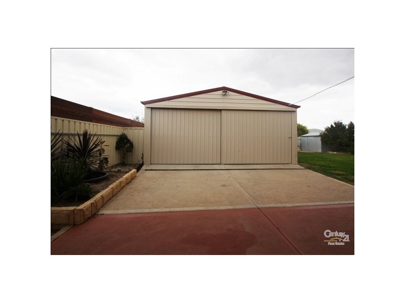 11 Lovelock Street, Aldinga Beach SA 5173