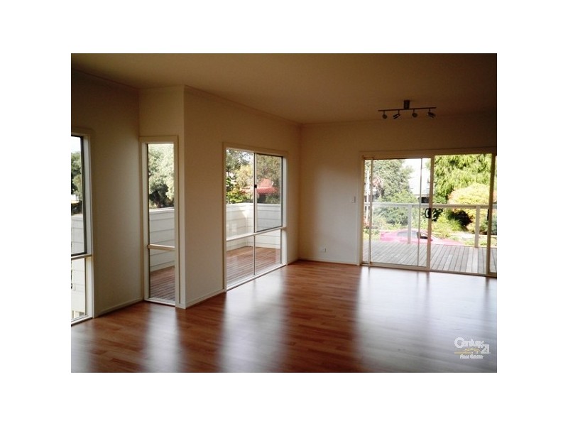 11 Symonds Street, Aldinga Beach SA 5173