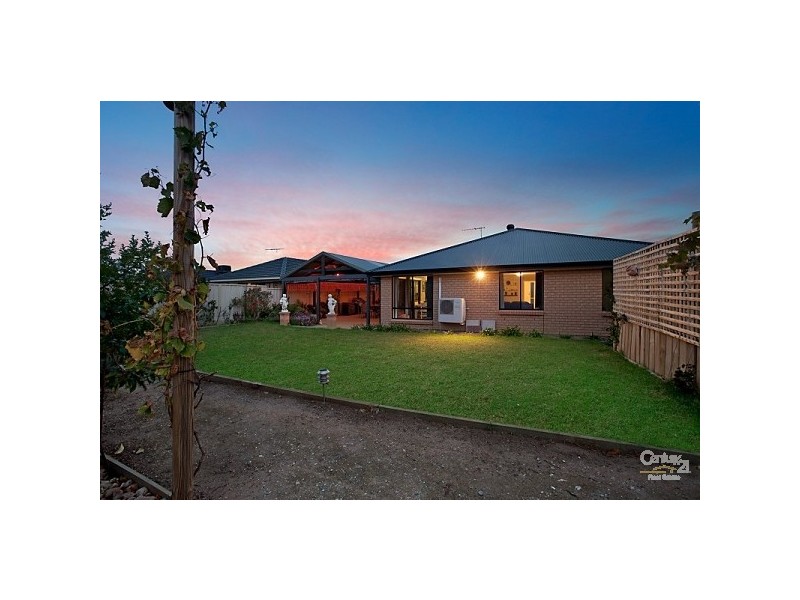73 Pridham Boulevard, Aldinga Beach SA 5173