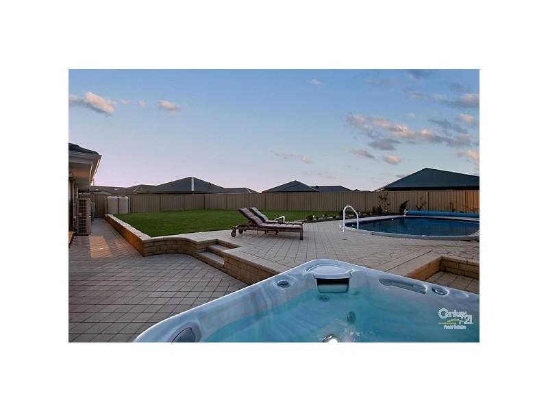 13 Halcyon Circuit, Aldinga Beach SA 5173