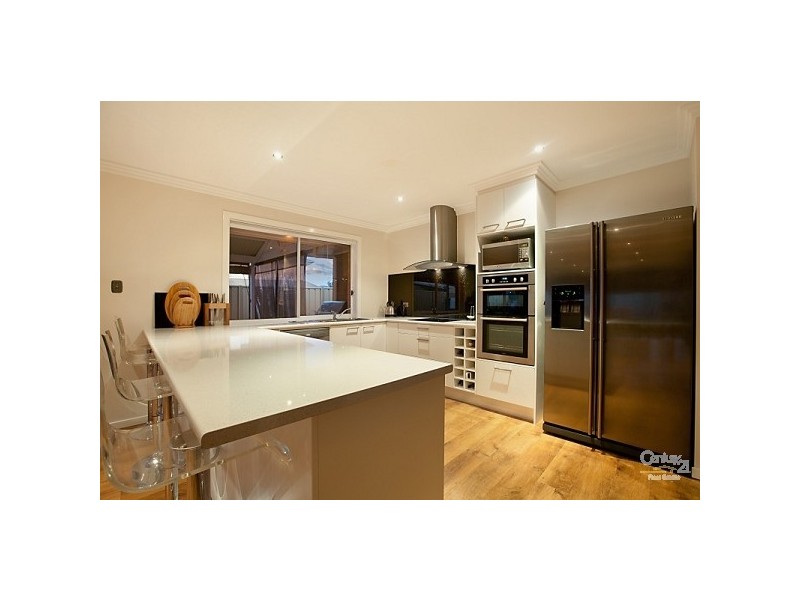 13 Halcyon Circuit, Aldinga Beach SA 5173