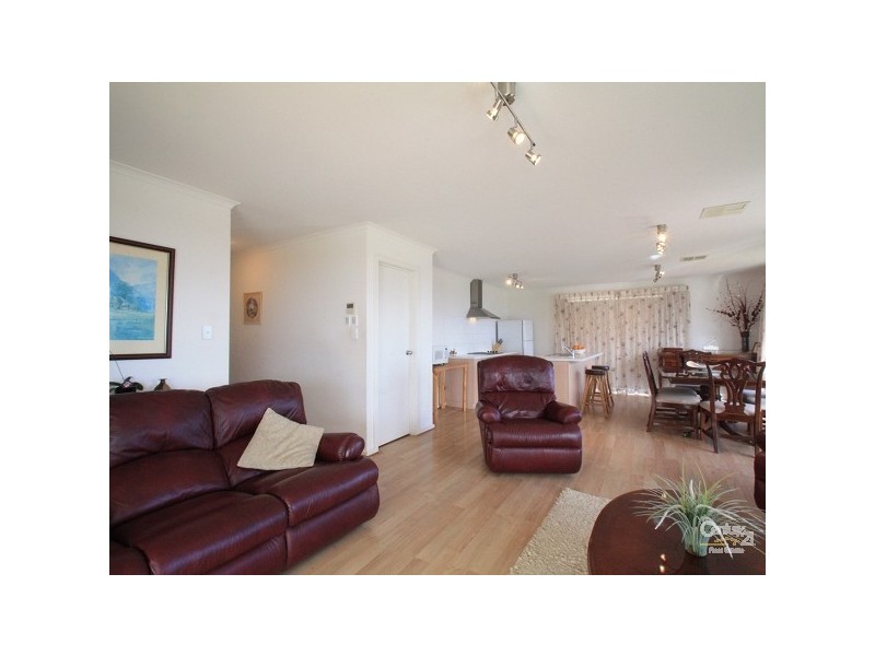 16 Bay View, Sellicks Beach SA 5174