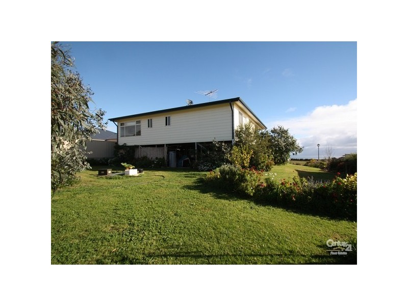 16 Bay View, Sellicks Beach SA 5174