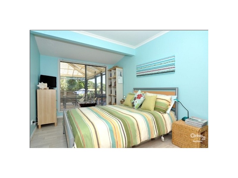 9 Wurlie Road, Aldinga Beach SA 5173