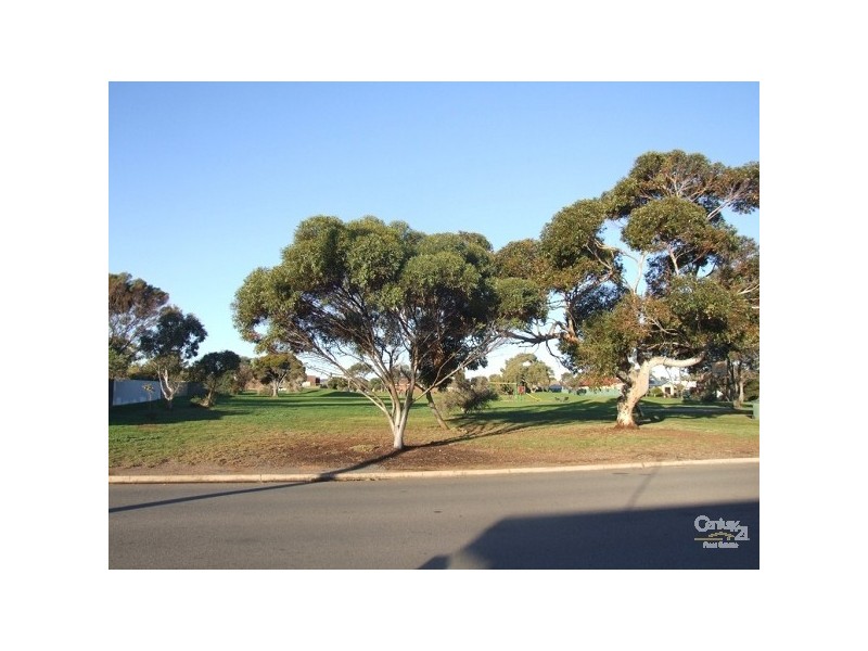 1 Haven Avenue, Seaford SA 5169