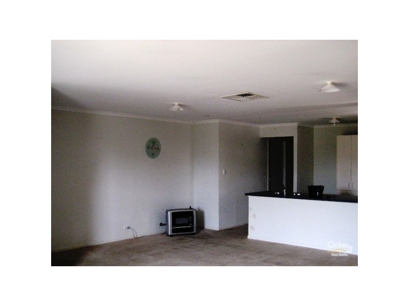 10 Cockle Avenue, Aldinga Beach SA 5173