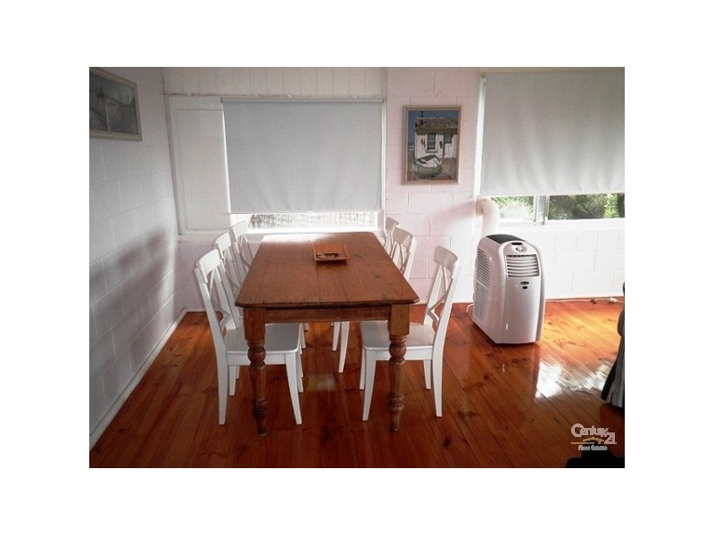 6 Robert Street, Sellicks Beach SA 5174