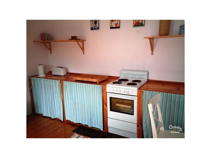 6 Robert Street, Sellicks Beach SA 5174