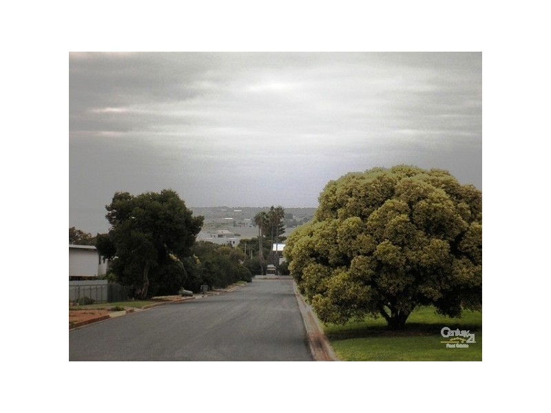 6 Robert Street, Sellicks Beach SA 5174