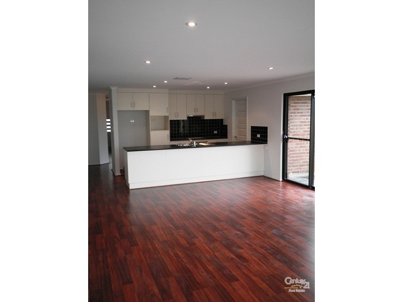 24 Deck Crescent, Seaford Meadows SA 5169