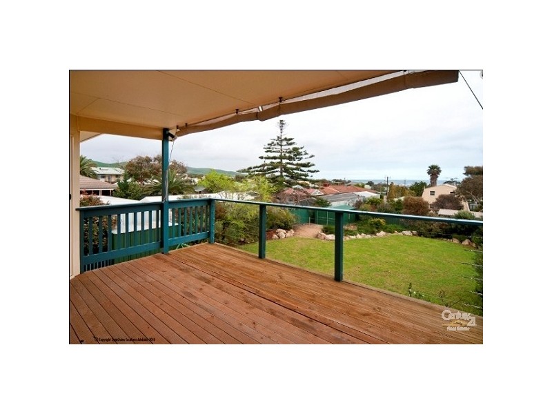 9 Lucerno Crescent, Sellicks Beach SA 5174