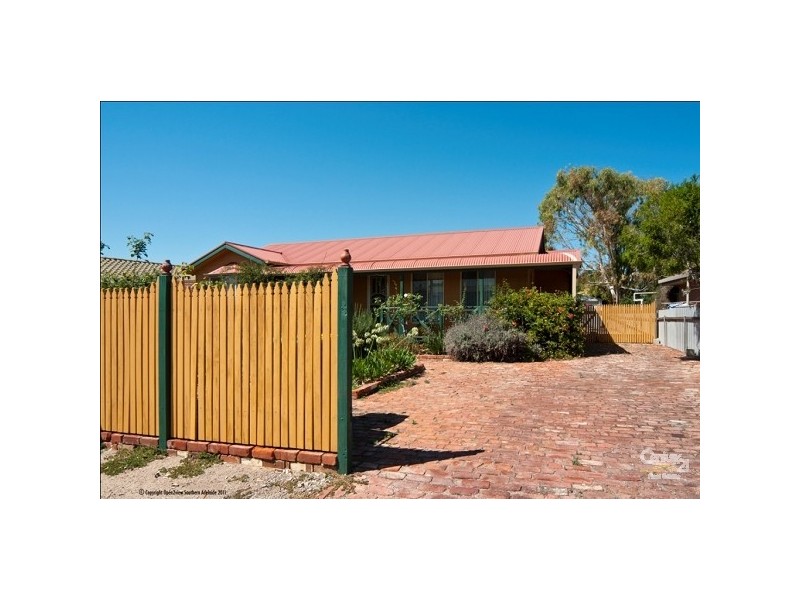 44 Stirling Crescent, Aldinga Beach SA 5173