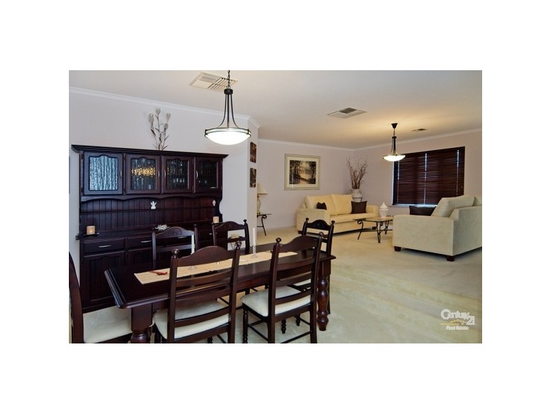 77 Grand Boulevard, Seaford Rise SA 5169
