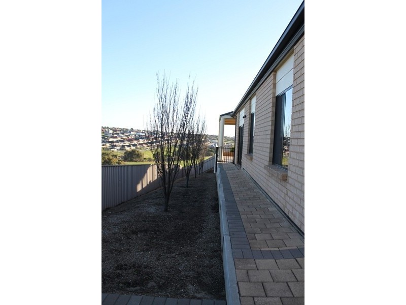 77 Grand Boulevard, Seaford Rise SA 5169