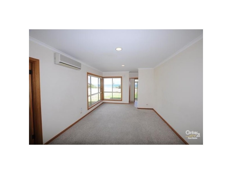 205 Esplanade, Aldinga Beach SA 5173