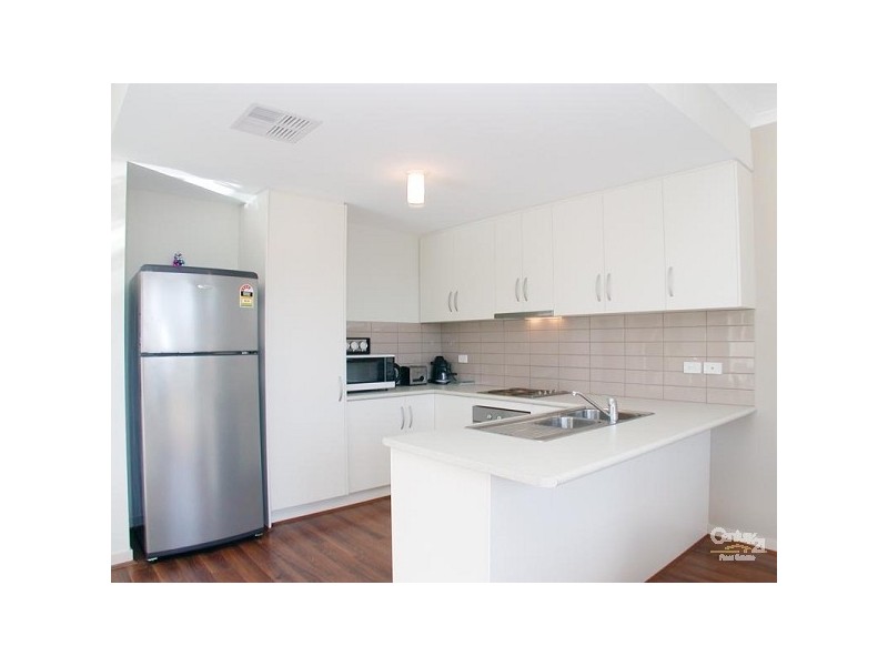 1/6 Aldinga Beach Road, Aldinga Beach SA 5173