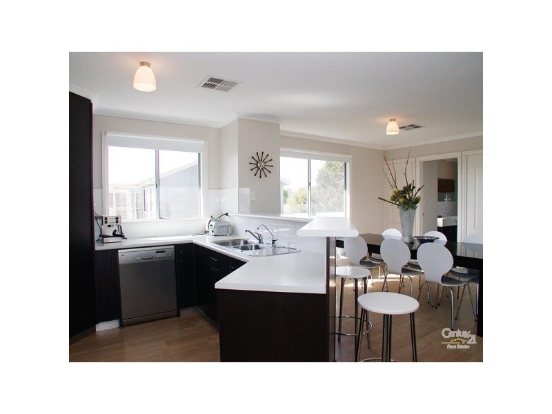 19 Aldam Avenue, Aldinga Beach SA 5173