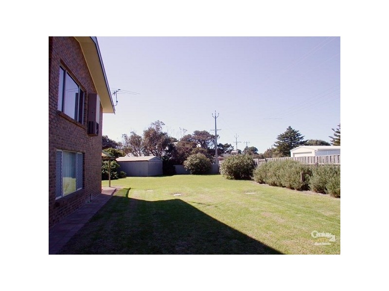 194 Esplanade, Aldinga Beach SA 5173