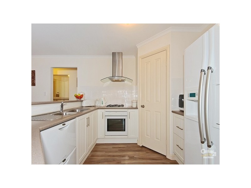 4 Pebble Court, Aldinga Beach SA 5173