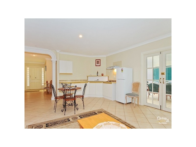 51 Esplanade, Port Willunga SA 5173
