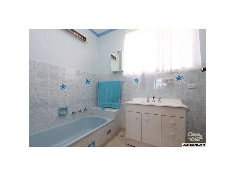 16 Aldinga Beach Road, Aldinga Beach SA 5173