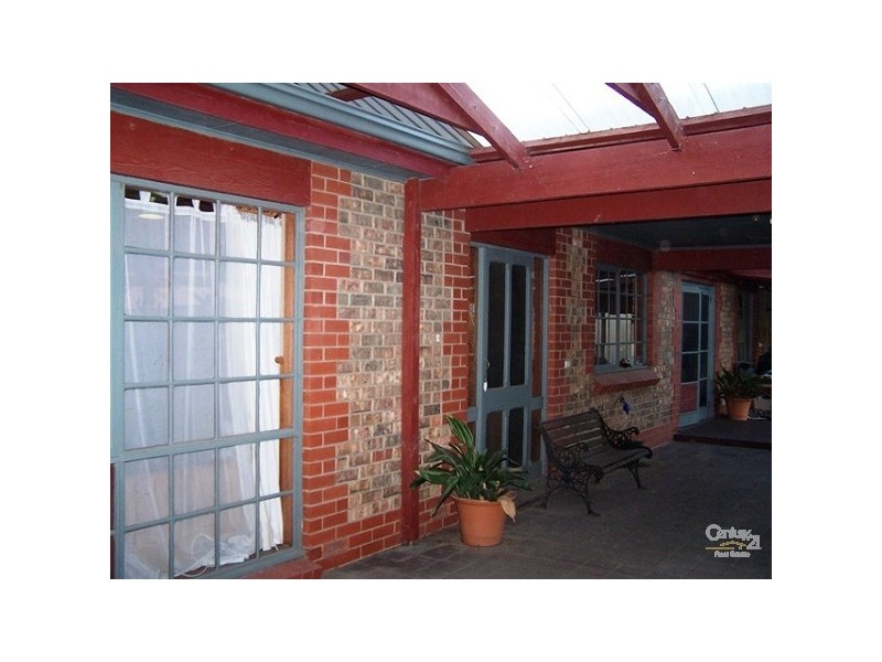 111 Quinliven Road, Port Willunga SA 5173