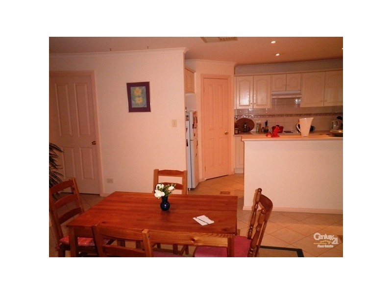 9 Aubrey Drive, Willunga SA 5172