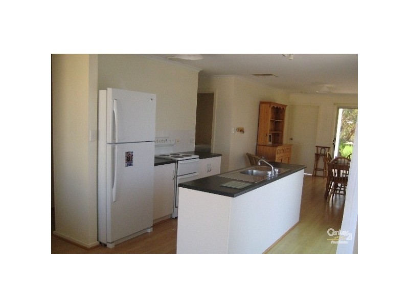 9 Ningana Road, Aldinga Beach SA 5173