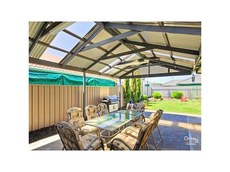 13 Weymouth Place, Seaford SA 5169