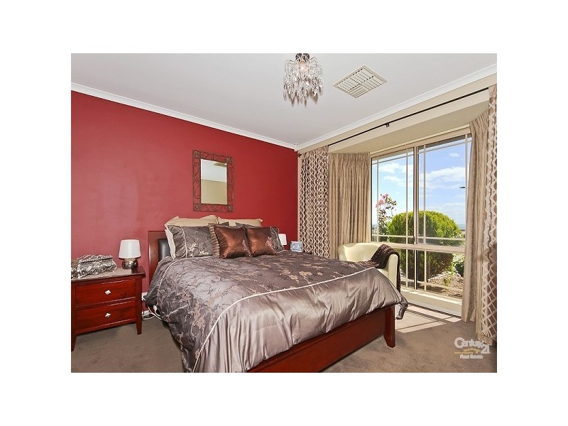 19 Waterford Circuit, Seaford Rise SA 5169