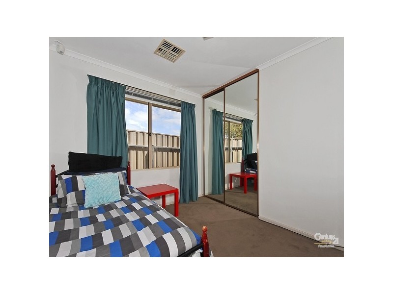19 Waterford Circuit, Seaford Rise SA 5169